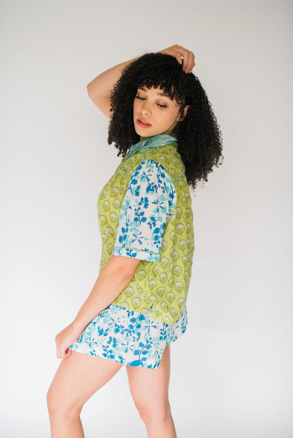 The Dorothy Top by Sundara – a lightweight cotton blouse with artisanal block prints, featuring puff sleeves and a relaxed, feminine fit