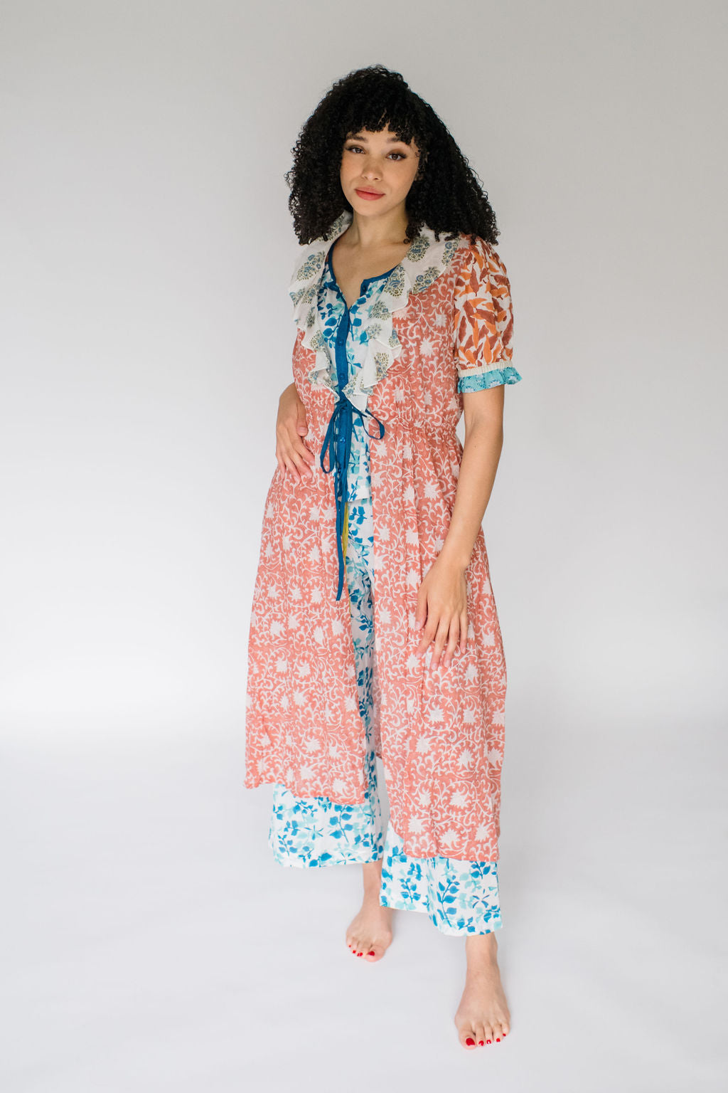 The Jeanne Robe by Sundara – a lightweight cotton robe with artisanal block prints and a relaxed belted silhouette, perfect for layering