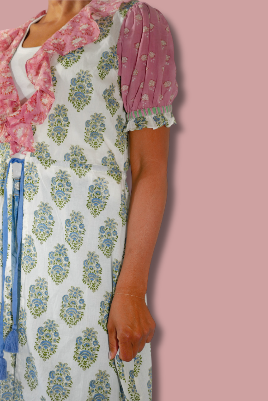 The Jeanne Robe by Sundara – a lightweight, cozy cotton robe with a belted waist, perfect for layering over your favorite sleepwear.