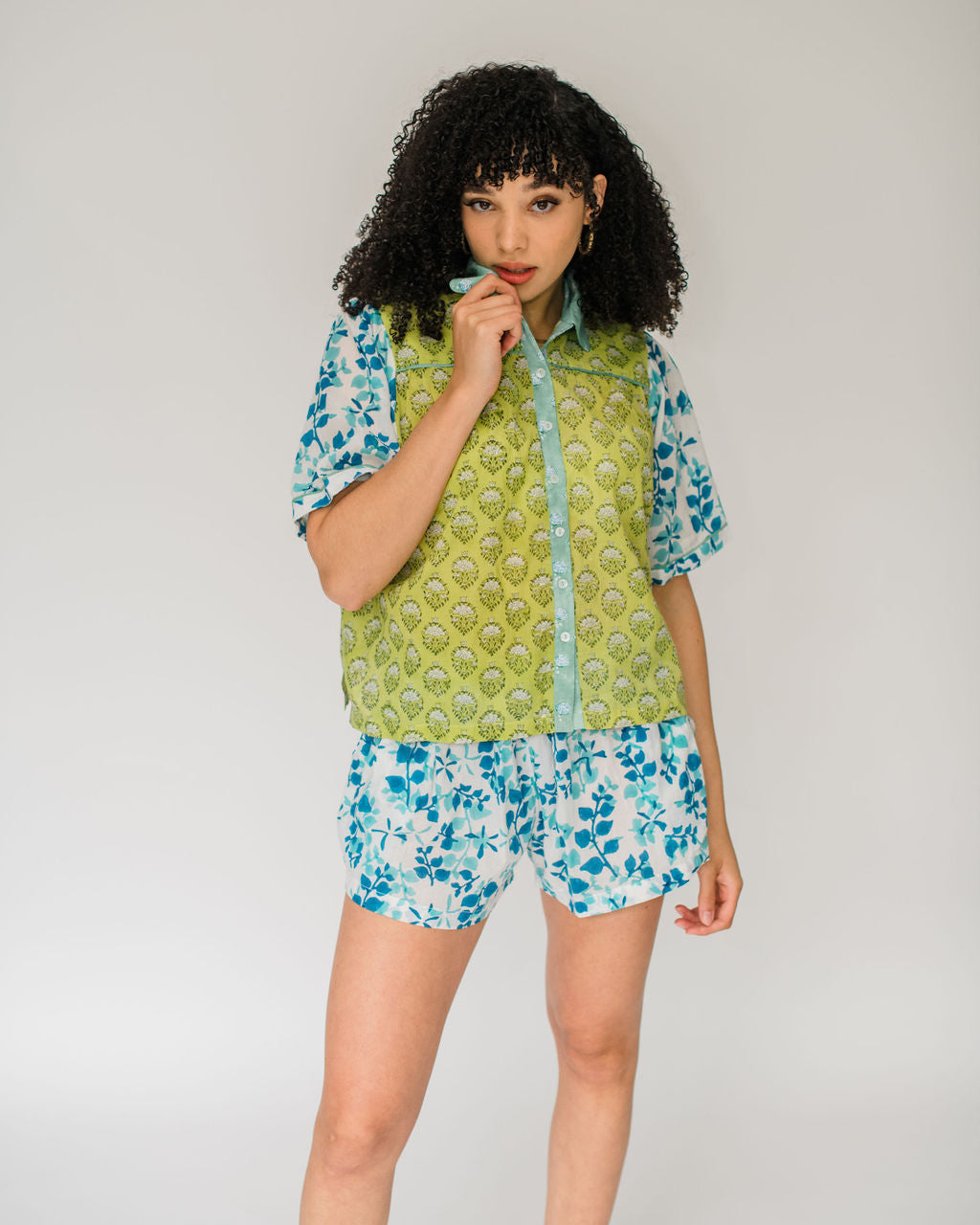 The Dorothy Top by Sundara – a lightweight cotton blouse with artisanal block prints, featuring puff sleeves and a relaxed, feminine fit